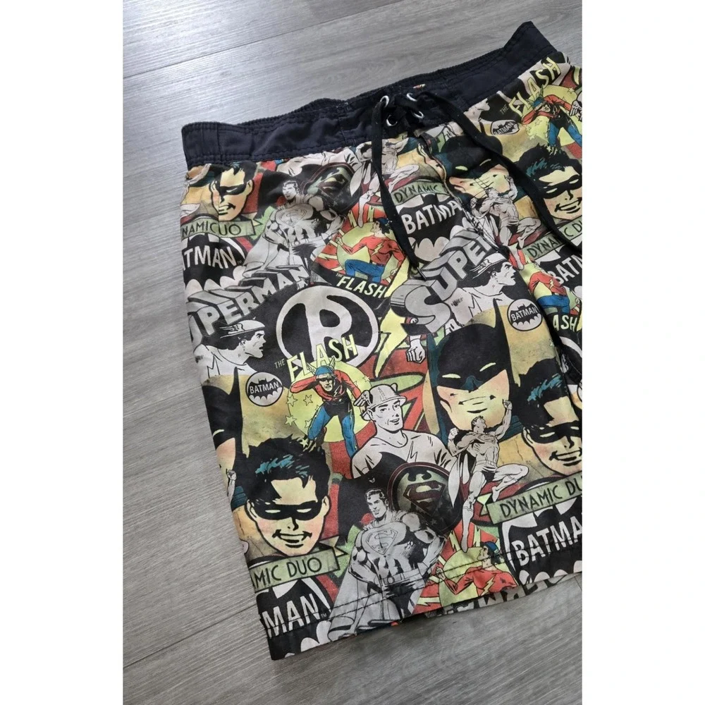 DC Comics Batman Men's Swim Trunks Board Shorts Medium Retro Robin Superman